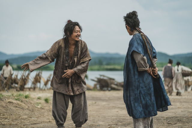 ‘탁류’의 스틸컷. 사진 제공=월트디즈니 컴퍼니 코리아
