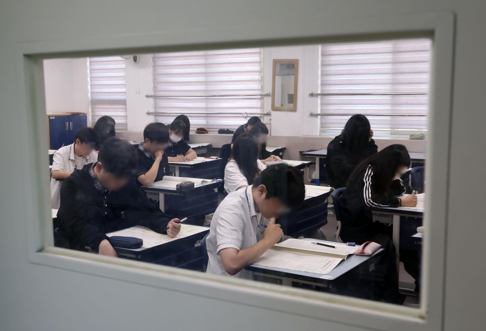 2026학년도 대학수학능력시험 모의평가가 실시된 3일 서울 금천구 금천고등학교에서 고3 학생들이 시험 준비를 하고 있다. 2025.09.03. 사진공동취재단