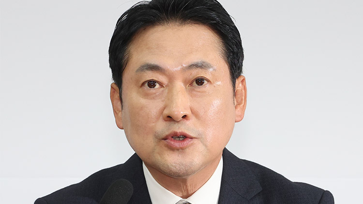 국민의힘 장동혁 대표가 20일 서울 여의도 국회에서 더불어민주당의 사법개혁안과 언론개혁안에 대한 입장을 밝히고 있다. /연합뉴스