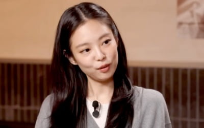 "제니도 입는대" MZ 열광…30만원 비싼값에도 불티난 옷 '반전'