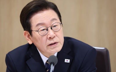 李대통령, '전산망 담당 공무원 투신 사망'에…"슬픔과 애도"