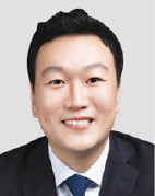 AIA생명, 시니어 특화 헬스케어 서비스 관심