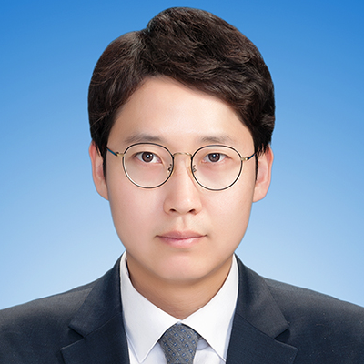 반기웅 기자